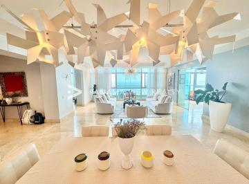 Apartamento · 450m² · 3 Recámaras · 4 Estacionamientos · Ten Tower / Costa del Este / Venta
