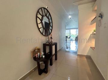 Apartamento de 3 habitaciones, Panamá · Alquiler de Apartamento en Albrook
