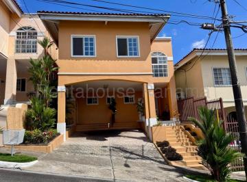 Casa de 2 habitaciones, Panamá · Casa en Venta en El Doral El Bosque Cg