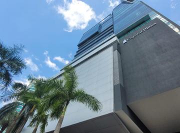 Oficina comercial · 190m² · 4 Recámaras · 4 Estacionamientos · PH Capital Plaza Business Center Oficina Amoblada