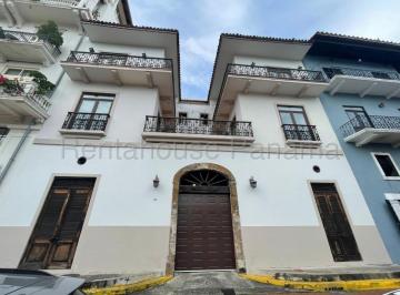 Casa de 2 habitaciones, Panamá · Alquilo Apartamento en Casco Antiguo.250 m² Mrm