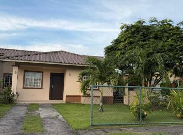 Casa de 2 habitaciones, David · La Riviera David Chiriqui Casa en Alquiler