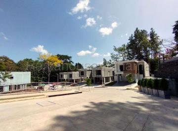 Casa de 3 habitaciones, Panamá · Venta de Casa en Albrook
