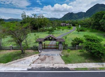 Casa · 1524m² · 5 Recámaras · 5 Estacionamientos · Se Vende Casa en El Valle de Anton