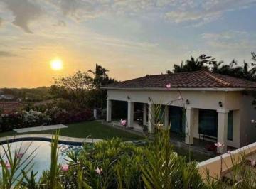 Casa de 3 habitaciones, San Carlos · Se Vende Casa de Playa en Hacienda Pacífica, San Carlos