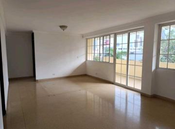 Apartamento · 145m² · 3 Recámaras · 1 Estacionamientos · Alquiler Apartamento de 145 m² Via Argentina 3r Negociable Lt