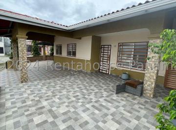 Casa de 3 habitaciones, Colón · Se Vende Casa en Colon Mdv25 - 2433