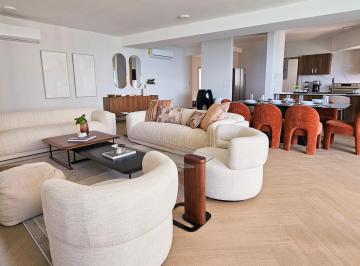 Apartamento · 240m² · 3 Recámaras · 2 Estacionamientos · Venta de Apartamento en El PH Oasis On The Bay Punta Pacifica