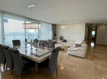 Apartamento · 363m² · 4 Recámaras · 4 Estacionamientos · Amplio Apartamento Amoblado en Venta en Q Tower, Punta Pacífica