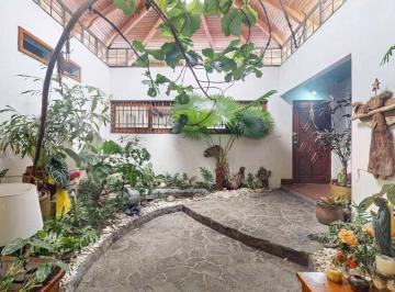 Casa de 5 habitaciones, Panamá · Venta de Amplia Casa con Alto Potencial en Los Angeles - Betania