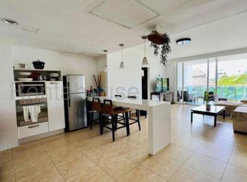 Apartamento de 2 habitaciones, Playas · Venta de Apartamento en Rio Hato Fch26 - 2598