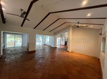 Casa de 4 habitaciones, Panamá · Casa en Albrook en Venta