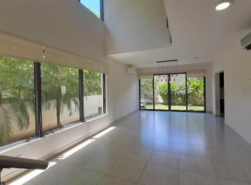 Casa · 286m² · 3 Recámaras · 2 Estacionamientos · Casa Unifamiliar en Esquina - Nativa, Panamá Pacífico