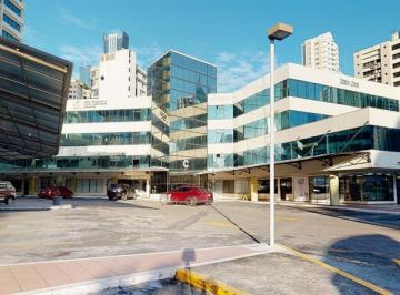Local comercial · 94m² · 1 Estacionamientos · Local en Royal Center. Marbella (Id 13417)