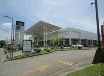 Local comercial · 175m² · Alquiler Local Comercial con Mezzanine Crystal Plaza Nrr