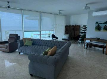Apartamento · 192m² · 2 Recámaras · 1 Estacionamientos · Alquiler de Apartamento en Av Balboa - PH Sky Residences - Amob