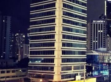 Oficina comercial · 60m² · Oficina en Calle 50 Full Amoblada 60 m² Servicios Incluidos
