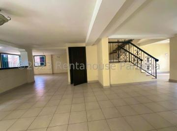 Casa de 5 habitaciones, Panamá · Se Vende Casa en Albrook Cur26 - 3644