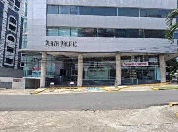 Oficina comercial , Panamá · Via Israel, San Francisco, PH Plaza Pacifica, Oficina de 227 m² en Alquiler.