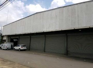 Bodega-Galpón-Depósito · 2700m² · Galera Llano Bonito con Gran Metraje 2,700 m²