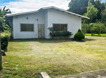 Casa · 1500m² · 3 Recámaras · 3 Estacionamientos · Alquiler de Casa en Corregimiemto de Chiriqui