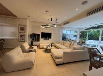 Casa de 4 habitaciones, Panamá · Alquiler de Casa (Solo Linea Blanca) en Costa Sur, El Doral.