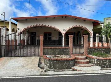 Casa · 86m² · 3 Recámaras · 3 Estacionamientos · Casa en Venta en Arraijan Vacamonte