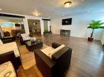 Casa de 6 habitaciones, Panamá · Alquiler de Casa Comercial en Obarrio