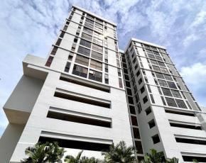 Apartamento · 60m² · 2 Recámaras · 1 Estacionamientos · Alquiler de Apartamento Amoblado PH Liberty Tower. Vista Hermosa