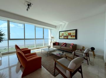 Apartamento · 384m² · 4 Recámaras · 4 Estacionamientos · Vitri - Costa del Este