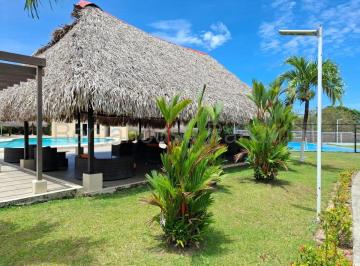 Casa de 3 habitaciones, Chame · Casa de Playa Amoblada en Coronado | 3 Rec | Seguridad 24/7 | Cerca de Playa Serena