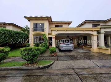 Casa de 4 habitaciones, Panamá · Vendo Casa Exclusiva en PH Paseo Dorado, Condado del Rey 24 - 227gg
