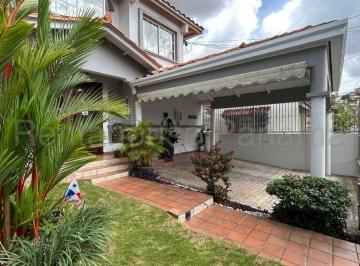 Casa de 3 habitaciones, Panamá · Vendo Hermosa Casa Unifamiliar en Villas de Vizcaya, Altos de Panamá 26 - 4001gg