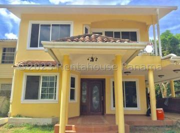 Casa de 3 habitaciones, Panamá · Casa en Alquiler en Clayton