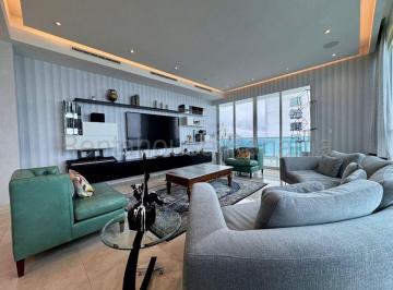 Apartamento de 5 habitaciones, Panamá · Venta de Apartamento en Costa del Este