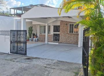 Casa de 3 habitaciones, Panamá · Venta Casa Betania