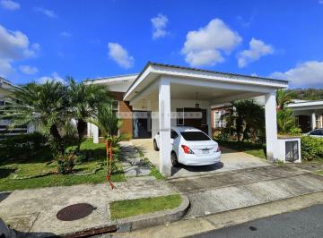 Casa 312m² Venta Costa Verde · Ganga! Casa Unifamiliar con Piscina Privada PH Senderos - Costa Verde. Haga Una Oferta