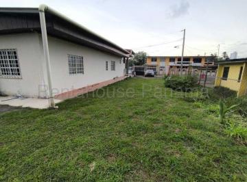 Terreno / Lote , Panamá · Alquiler Terrerno en Santa Elena, Panamá. Mar26 - 1486
