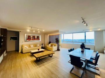 Apartamento · 200m² · 3 Recámaras · 2 Estacionamientos · Venta de Apartamento Remodelado PH Elevation Tower Costa del Este
