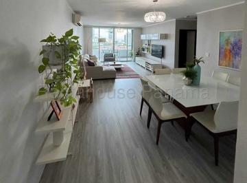 Apartamento de 2 habitaciones, Panamá · Vendo Apartamento en San Francisco