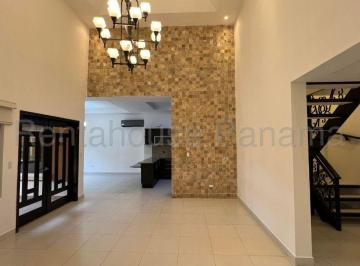 Casa de 3 habitaciones, Panamá · Amplia Casa en Alquiler en Costa Sur