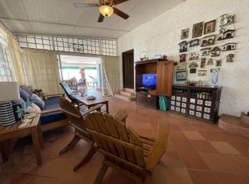 Casa · 240m² · 3 Recámaras · 3 Estacionamientos · Espectacular Casa de Playa en Venta – Farallón, Panamá.