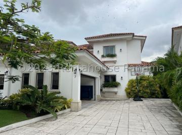 Casa de 4 habitaciones, Panamá · Se Vende Casa en Santa Maria Cur23 - 5829
