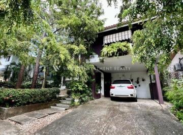 Casa · 322m² · 4 Recámaras · 2 Estacionamientos · Se Vende Casa en Hato Pintado