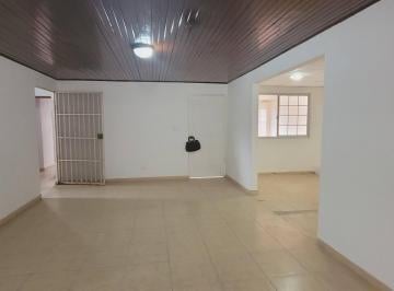 Casa · 280m² · 4 Recámaras · 2 Estacionamientos · Alquilo de Casa en El Rocío Las Cumbres 4 Habitaciones