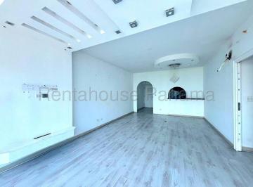Apartamento de 2 habitaciones, Panamá · Se Vende Apartamento en El Cangrejo Ydu