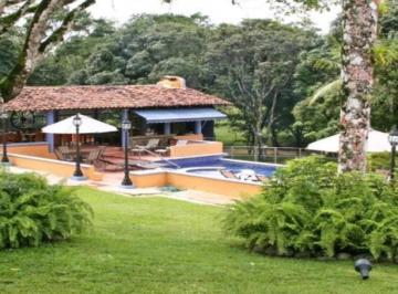 Finca · 2149m² · 5 Recámaras · 10 Estacionamientos · Finca 50 Hect Colón Ganadería, Caballerizas, Cultivos, Desarrollo Mld