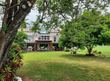 Casa de 4 habitaciones, Antón · Venta de Casa Villas del Decameron
