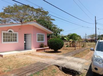 Casa de 2 habitaciones, Chitré · Venta de Casa en Chitré - La Arena