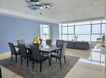 Apartamento de 3 habitaciones, Panamá · Apartamento en Venta en Ten Tower Costa del Este con Vista Al Mar